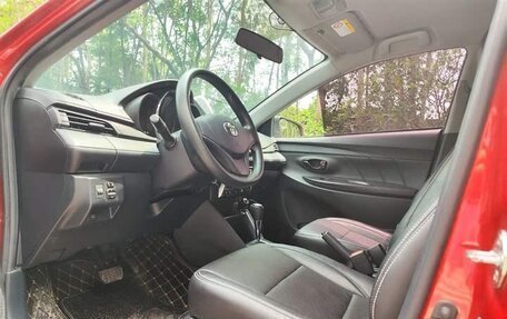 Toyota Yaris XP150 рестайлинг, 2020 год, 1 200 000 рублей, 13 фотография