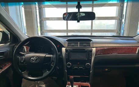 Toyota Camry, 2013 год, 899 000 рублей, 11 фотография