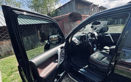 Toyota Land Cruiser Prado 150 рестайлинг 2, 2015 год, 4 085 000 рублей, 13 фотография