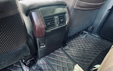 Toyota Land Cruiser Prado 150 рестайлинг 2, 2015 год, 4 085 000 рублей, 15 фотография