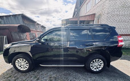 Toyota Land Cruiser Prado 150 рестайлинг 2, 2015 год, 4 085 000 рублей, 19 фотография