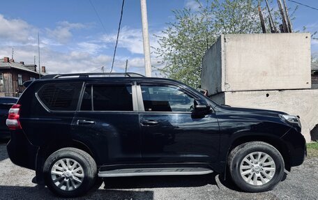 Toyota Land Cruiser Prado 150 рестайлинг 2, 2015 год, 4 085 000 рублей, 21 фотография