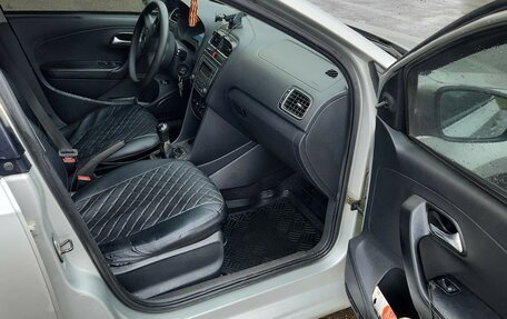 Volkswagen Polo VI (EU Market), 2013 год, 430 000 рублей, 5 фотография