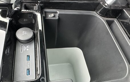 Land Rover Discovery IV, 2020 год, 5 500 000 рублей, 21 фотография
