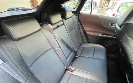 Toyota Harrier, 2022 год, 2 471 000 рублей, 9 фотография