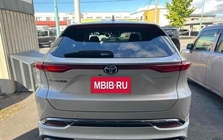 Toyota Harrier, 2022 год, 2 471 000 рублей, 5 фотография