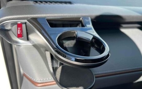Toyota Harrier, 2022 год, 2 471 000 рублей, 25 фотография