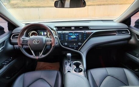 Toyota Camry, 2021 год, 2 100 443 рублей, 7 фотография