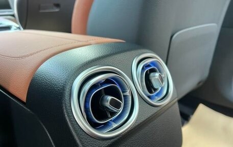 Mercedes-Benz C-Класс, 2022 год, 2 400 000 рублей, 16 фотография
