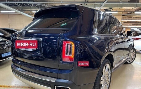 Rolls-Royce Cullinan, 2021 год, 26 754 696 рублей, 5 фотография