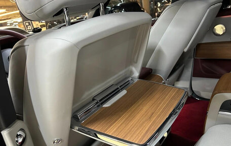 Rolls-Royce Cullinan, 2021 год, 26 754 696 рублей, 16 фотография