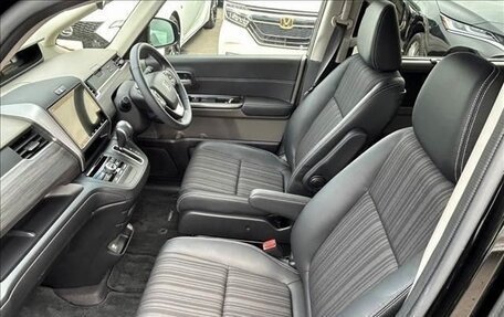 Honda Freed II, 2019 год, 1 205 000 рублей, 10 фотография