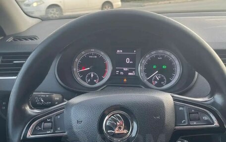 Skoda Octavia, 2018 год, 1 200 000 рублей, 12 фотография