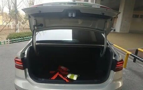 Volkswagen Lavida, 2022 год, 1 390 000 рублей, 10 фотография