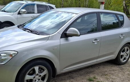 KIA cee'd I рестайлинг, 2009 год, 1 050 000 рублей, 1 фотография