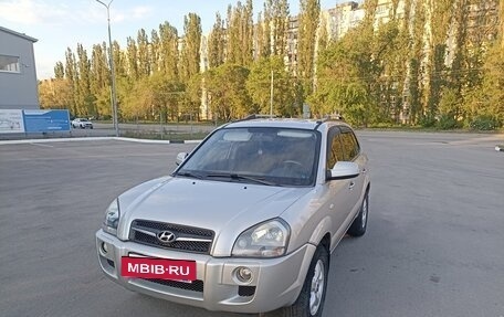 Hyundai Tucson III, 2008 год, 815 000 рублей, 3 фотография