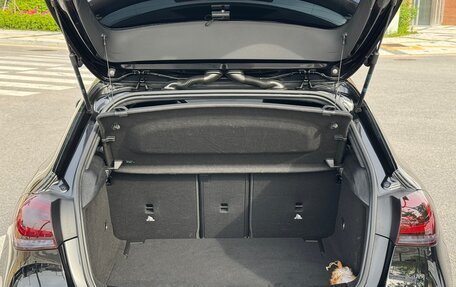 Mercedes-Benz A-Класс, 2021 год, 2 843 000 рублей, 19 фотография