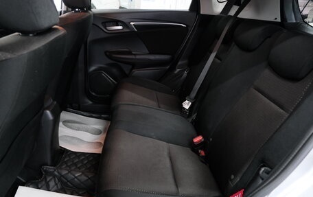 Honda Fit III, 2015 год, 1 289 000 рублей, 23 фотография