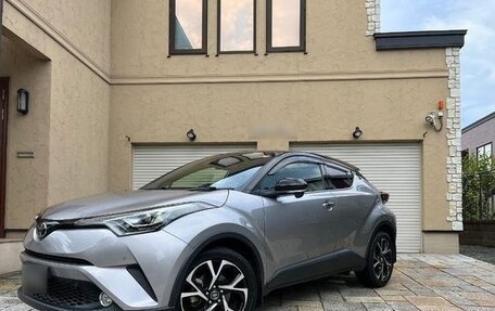 Toyota C-HR I рестайлинг, 2019 год, 1 605 000 рублей, 4 фотография