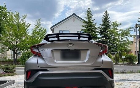 Toyota C-HR I рестайлинг, 2019 год, 1 605 000 рублей, 6 фотография