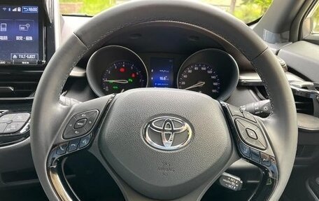 Toyota C-HR I рестайлинг, 2019 год, 1 605 000 рублей, 14 фотография