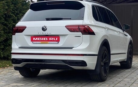 Volkswagen Tiguan II, 2022 год, 4 350 000 рублей, 4 фотография