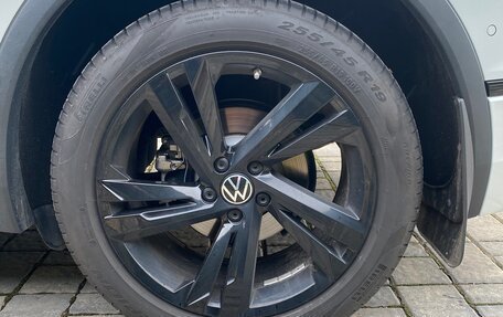 Volkswagen Tiguan II, 2022 год, 4 350 000 рублей, 14 фотография