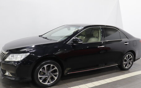 Toyota Camry, 2012 год, 1 675 000 рублей, 2 фотография