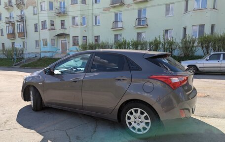Hyundai i30 II рестайлинг, 2013 год, 980 000 рублей, 4 фотография