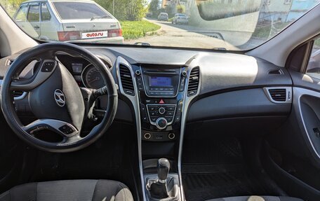 Hyundai i30 II рестайлинг, 2013 год, 980 000 рублей, 7 фотография