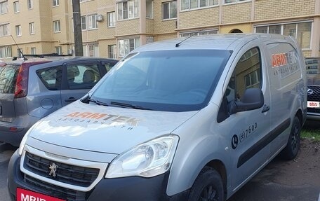 Peugeot Partner II рестайлинг 2, 2020 год, 1 320 000 рублей, 2 фотография