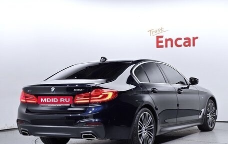 BMW 5 серия, 2018 год, 3 043 000 рублей, 2 фотография
