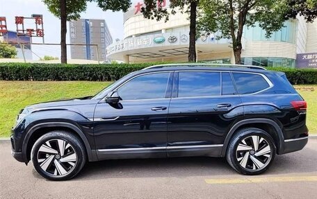 Volkswagen Teramont I, 2022 год, 3 380 500 рублей, 2 фотография