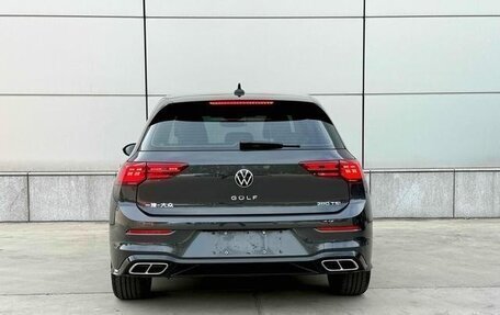 Volkswagen Golf VII, 2021 год, 1 570 441 рублей, 4 фотография