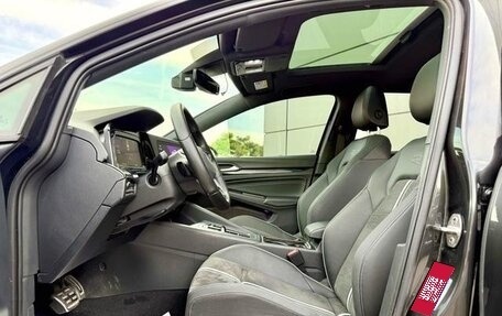 Volkswagen Golf VII, 2021 год, 1 570 441 рублей, 6 фотография
