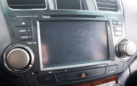 Toyota Highlander III, 2012 год, 2 149 000 рублей, 24 фотография