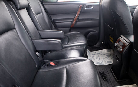 Toyota Highlander III, 2012 год, 2 149 000 рублей, 34 фотография