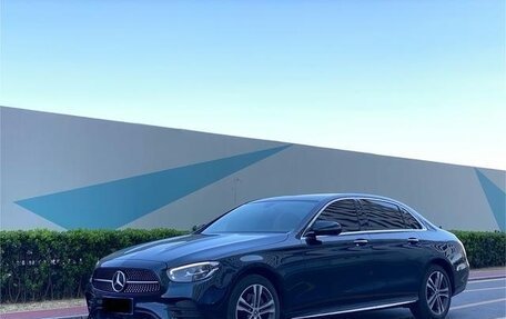 Mercedes-Benz E-Класс, 2022 год, 3 820 446 рублей, 1 фотография