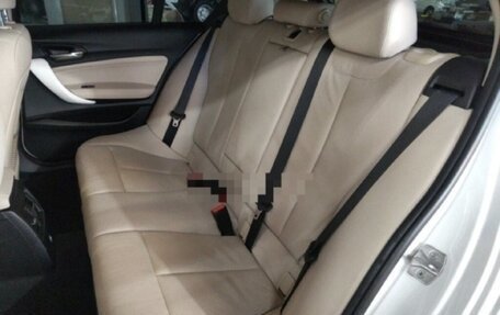 BMW 1 серия, 2016 год, 1 200 000 рублей, 6 фотография