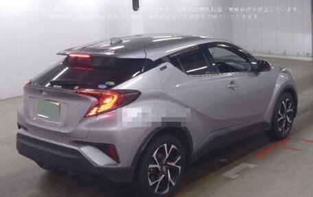 Toyota C-HR I рестайлинг, 2017 год, 1 700 000 рублей, 3 фотография
