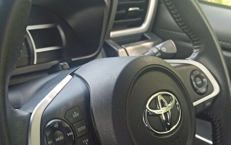 Toyota Roomy I, 2021 год, 1 620 000 рублей, 7 фотография