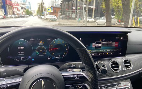 Mercedes-Benz E-Класс, 2021 год, 4 990 000 рублей, 8 фотография