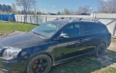 Toyota Avensis III рестайлинг, 2006 год, 730 000 рублей, 2 фотография