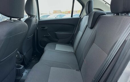 Renault Logan II, 2019 год, 1 099 000 рублей, 22 фотография