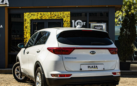 KIA Sportage IV рестайлинг, 2018 год, 1 499 000 рублей, 4 фотография