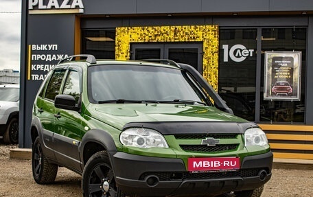 Chevrolet Niva I рестайлинг, 2016 год, 639 000 рублей, 2 фотография
