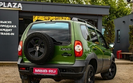 Chevrolet Niva I рестайлинг, 2016 год, 639 000 рублей, 3 фотография