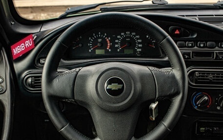 Chevrolet Niva I рестайлинг, 2016 год, 639 000 рублей, 6 фотография