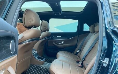 Mercedes-Benz E-Класс, 2022 год, 3 820 446 рублей, 10 фотография