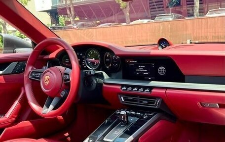 Porsche 911, 2022 год, 11 200 006 рублей, 8 фотография